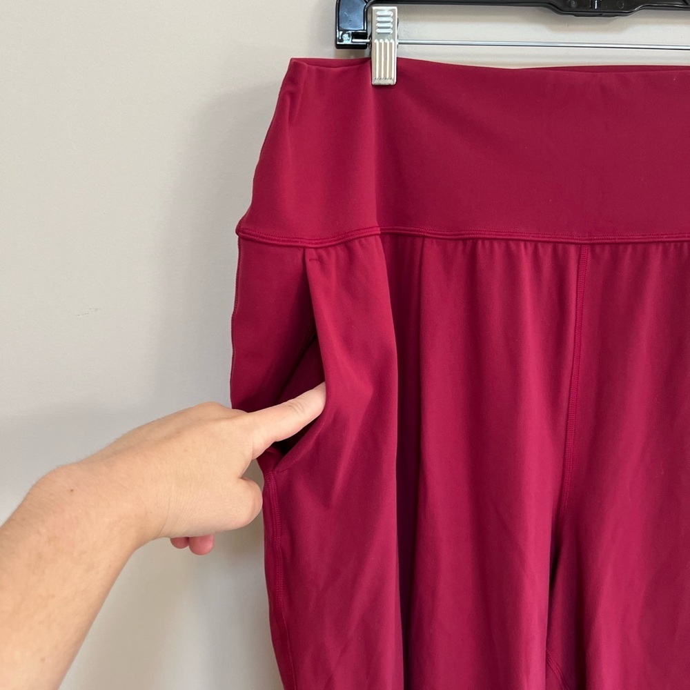 Athleta NWT Elation Yoga Pant in Raspberry Red, size 2X - Picture 4 of 12